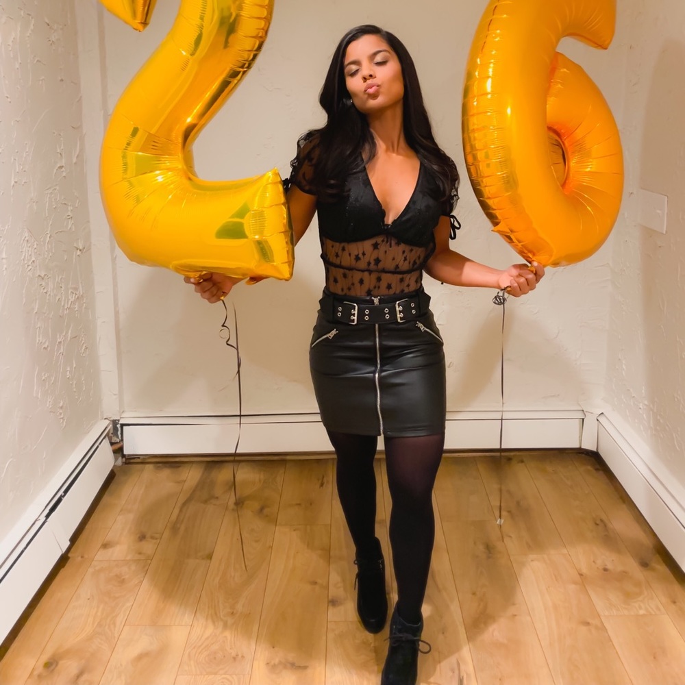 Meet your Posher, Naomi